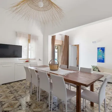 Pace By Barbarhouse * Torre Lapillo